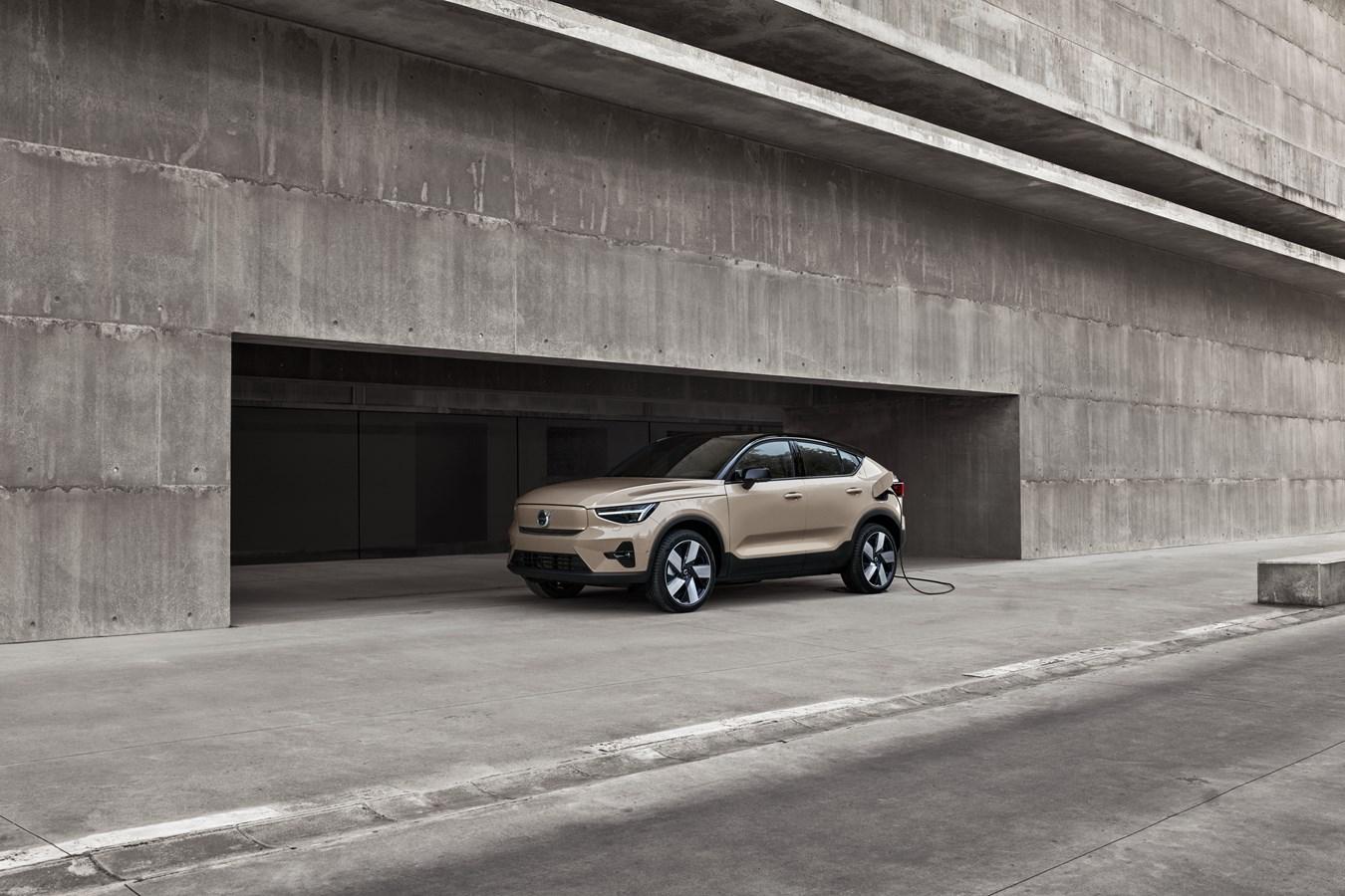 EX40 - O SUV 100% elétrico, versátil e inteligente.