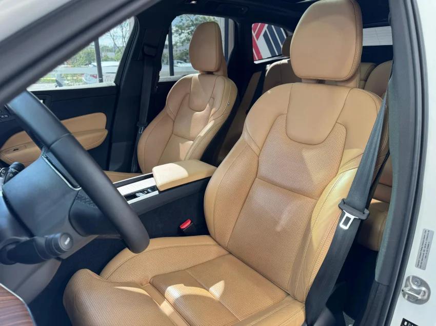 Volvo XC60 2.0 T8 RECHARGE ULTIMATE AWD GEARTRONIC 2023 Híbrido - Picture 9