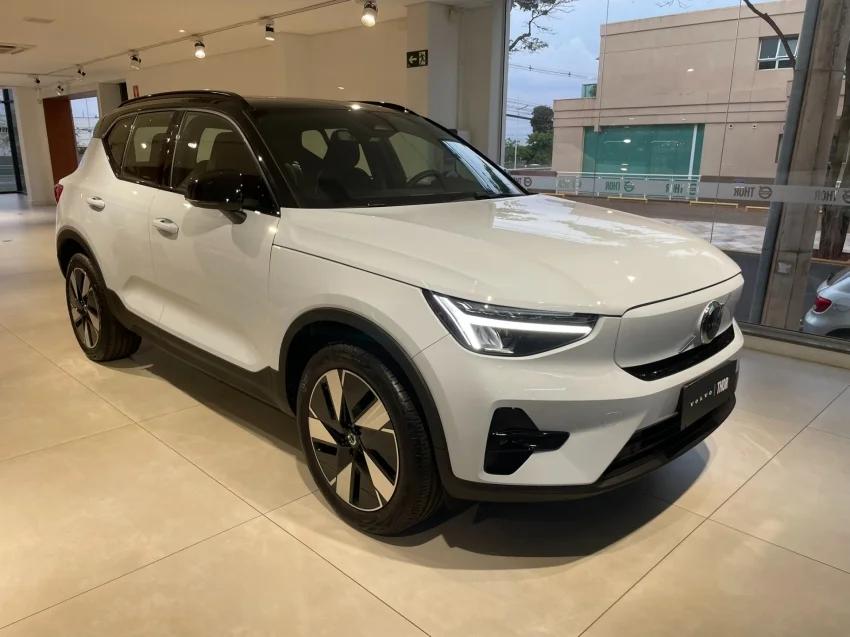 Volvo XC40 P6 RECHARGE ELECTRIC PLUS 2024 Elétrico - Picture 0
