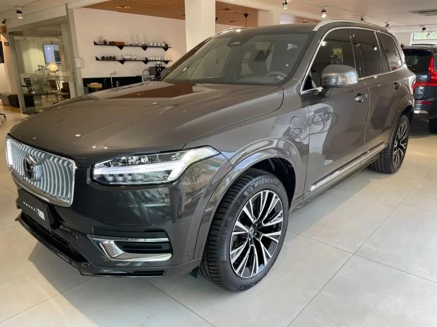 Volvo XC90 2.0 T8 RECHARGE PLUS AWD GEARTRONIC 2025 Híbrido - Picture 2
