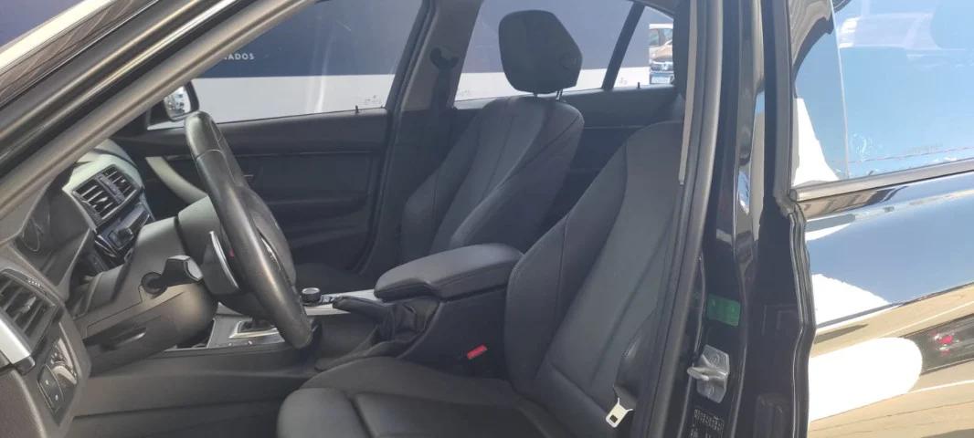 BMW 320i 2.0 16V TURBO ACTIVE FLEX 4P AUTOMÁTICO 2017 Flex - Picture 11