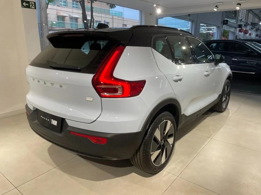 Volvo XC40 P6 RECHARGE ELECTRIC PLUS 2024 Elétrico - Picture 5