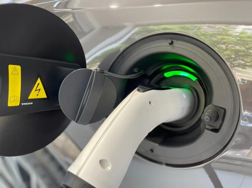 Volvo XC90 2.0 T8 RECHARGE PLUS AWD GEARTRONIC 2025 Híbrido - Picture 10