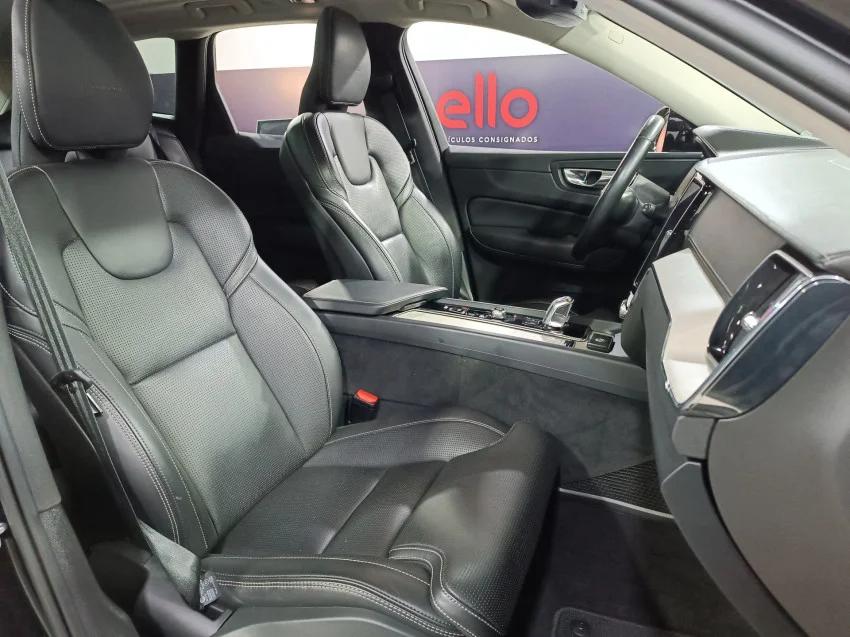 Volvo XC60 2.0 T8 HYBRID INSCRIPTION AWD GEARTRONIC 2019 Híbrido - Picture 16