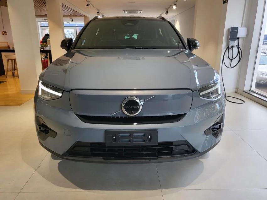 Volvo XC40 P8 RECHARGE TWIN ELECTRIC ULTIMATE AWD 2024 Elétrico - Picture 1