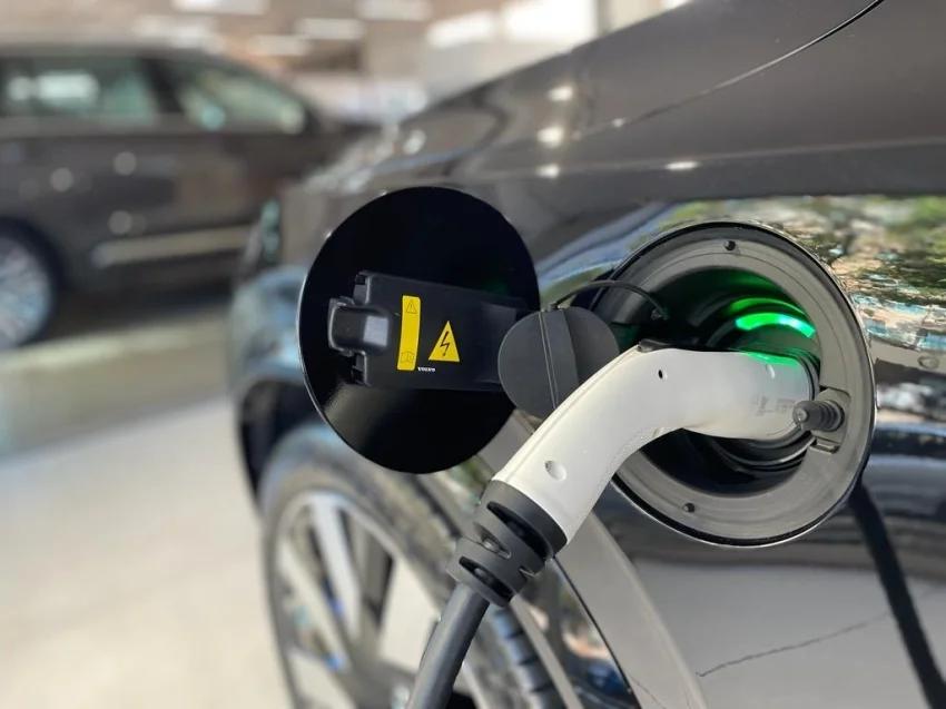 Volvo XC90 2.0 T8 RECHARGE ULTIMATE AWD GEARTRONIC 2025 Híbrido - Picture 13