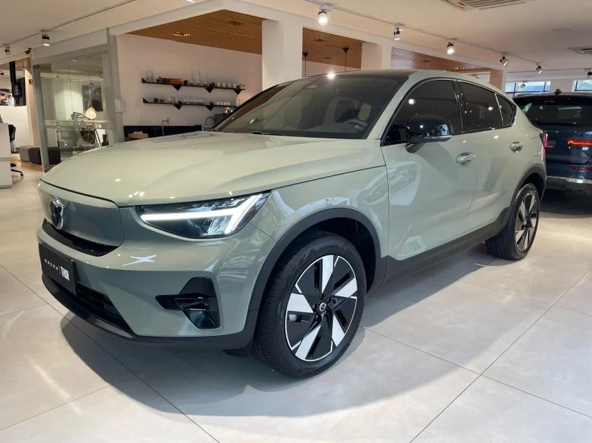 Volvo C40 P6 RECHARGE ELECTRIC PLUS 2024 Elétrico - Picture 2